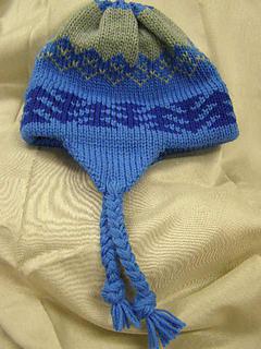 Chapéus de tricô para crianças com agulhas de tricô